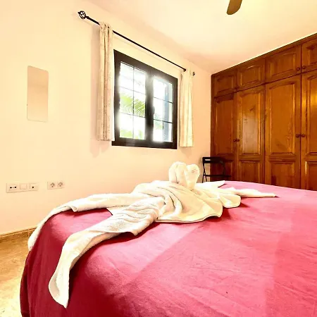 Encantadora Villa Con Piscina Privada, Wifi, A/C, Bbq, Playa Blanca Villa *