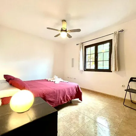 Encantadora Villa Con Piscina Privada, Wifi, A/C, Bbq, Playa Blanca Playa Blanca (Lanzarote)