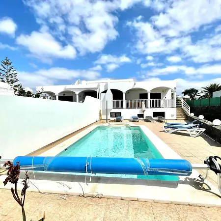 Encantadora Villa Con Piscina Privada, Wifi, A/C, Bbq, Playa Blanca * Playa Blanca (Lanzarote)