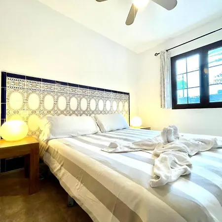 Encantadora Villa Con Piscina Privada, Wifi, A/C, Bbq, Playa Blanca