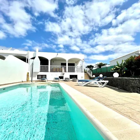 Encantadora Villa Con Piscina Privada, Wifi, A/C, Bbq, Playa Blanca Πλάγια Μπλάνκα